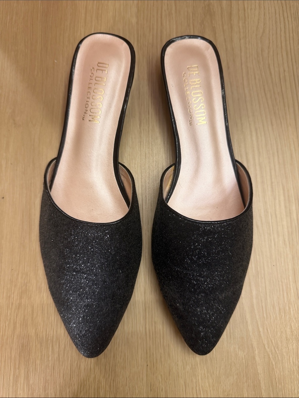 De Blossom Collection Black Glitter Pointed Slip-On Mules